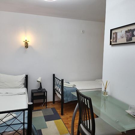 Adac Boutique Hotel Pantelimon Luaran gambar