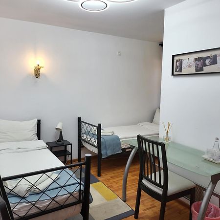Adac Boutique Hotel Pantelimon Luaran gambar